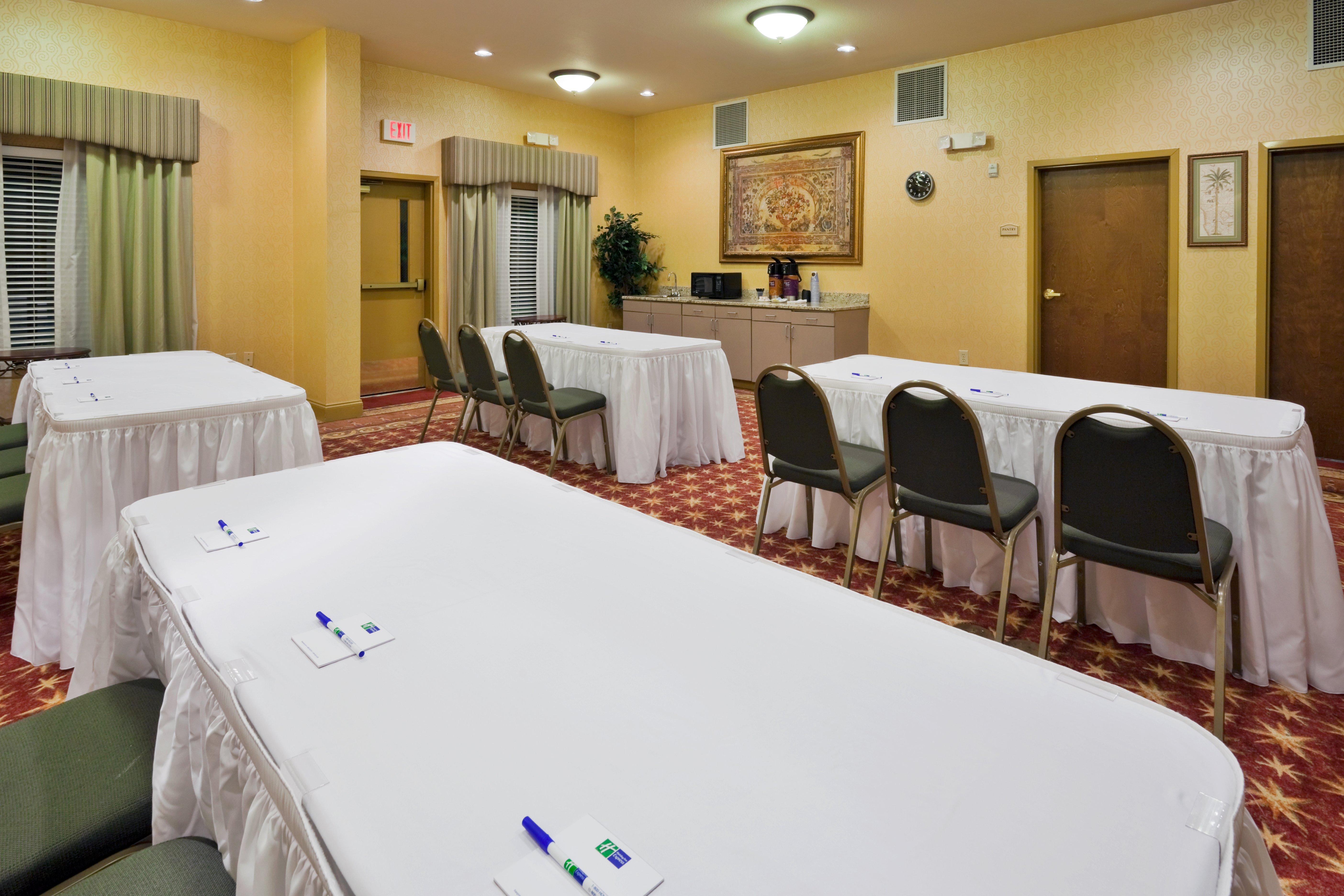 Holiday Inn Express Hotel & Suites Pell City Εξωτερικό φωτογραφία