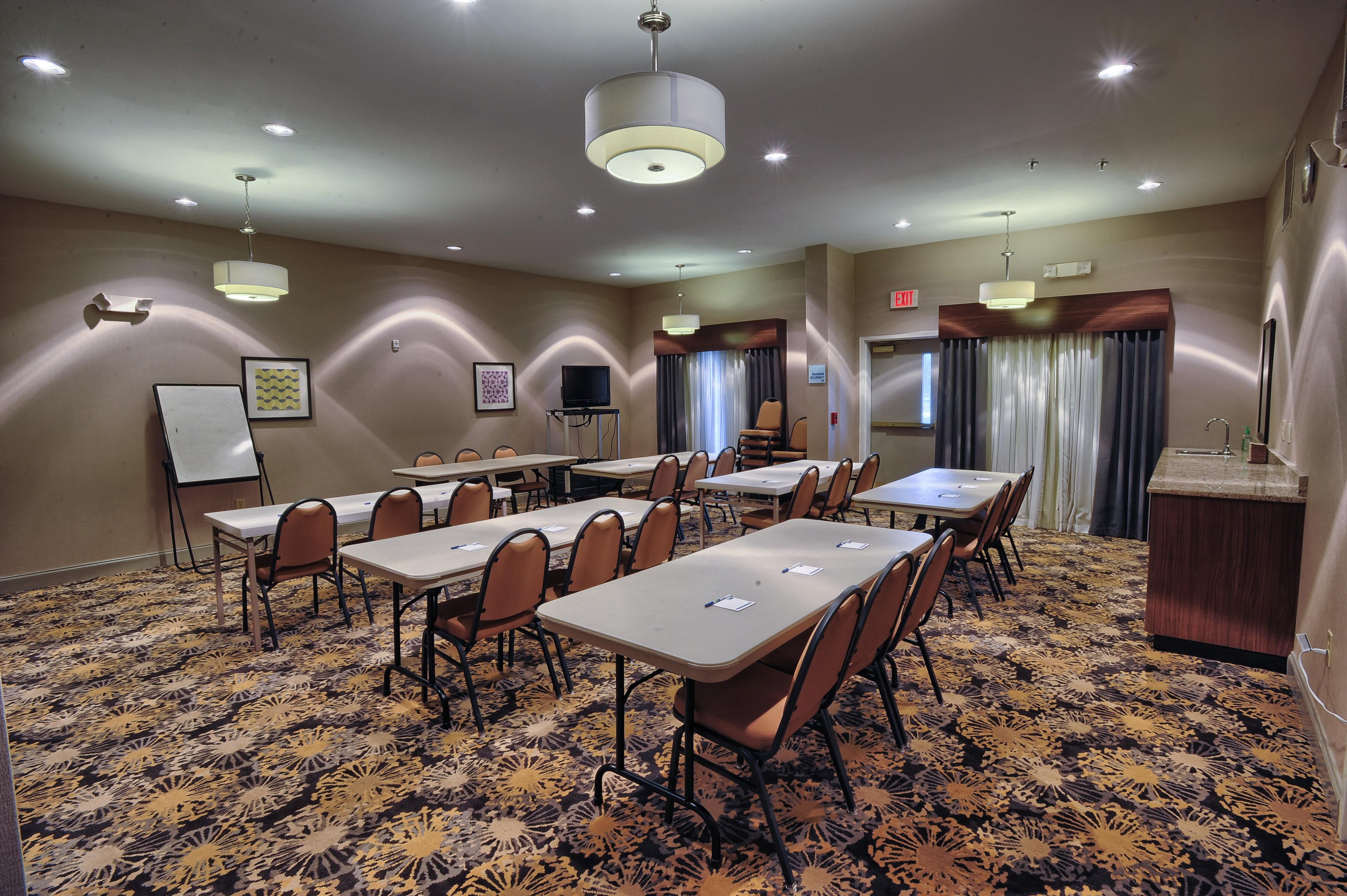 Holiday Inn Express Hotel & Suites Pell City Εξωτερικό φωτογραφία